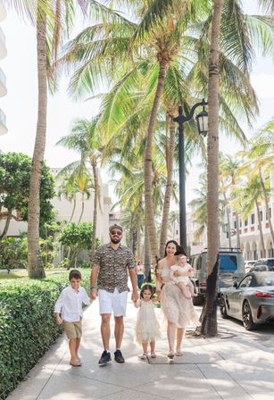 Free Miami Group Photoshoot - Perfect for Bachelorette, Birthday, Reunions & more! image 15