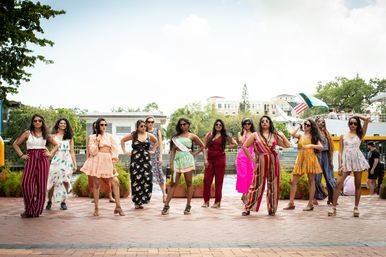 Free Fort Lauderdale Group Photoshoot - Perfect for Bachelorette, Birthday, Reunions & more! image 3