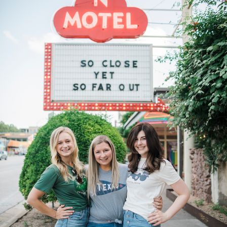 Free Austin Group Photoshoot - Perfect for Bachelorette, Birthday, Reunions & more! image 22