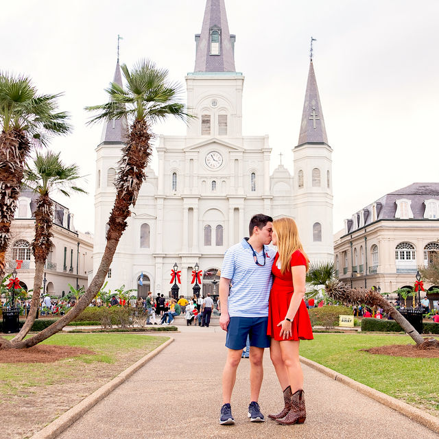 Free New Orleans Group Photoshoot - Perfect for Bachelorette, Birthday, Reunions & more! image 3