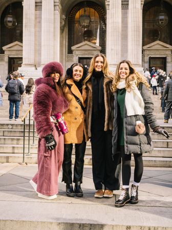 Free New York Group Photoshoot - Perfect for Bachelorette, Birthday, Reunions & more! image 8