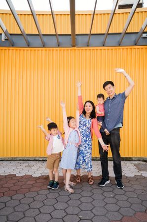 Free New York Group Photoshoot - Perfect for Bachelorette, Birthday, Reunions & more! image 36