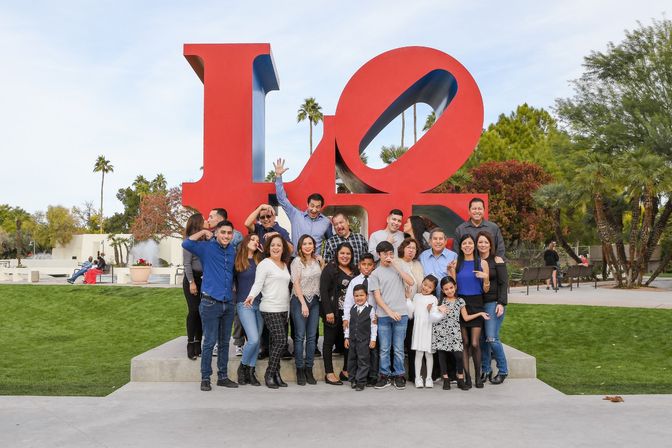 Free Scottsdale Group Photoshoot - Perfect for Bachelorette, Birthday, Reunions & more! image 1