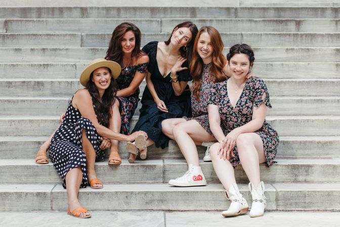 Free New York Group Photoshoot - Perfect for Bachelorette, Birthday, Reunions & more! image 7