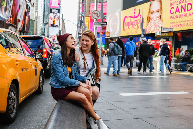 Free New York Group Photoshoot - Perfect for Bachelorette, Birthday, Reunions & more! image 6