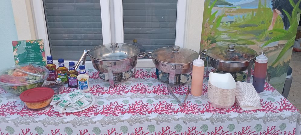 Private Villa Grill-Out: Live Conch & Authentic Bahamian BBQ Feast image 11