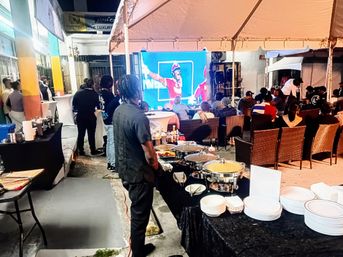 Private Villa Grill-Out: Live Conch & Authentic Bahamian BBQ Feast image 8