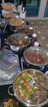 Private Villa Grill-Out: Live Conch & Authentic Bahamian BBQ Feast image 9