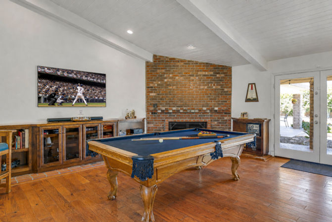 Luxury Desert Oasis + 5BR + Resort Pool and amenities for the Ultimate Bachelorette image 39
