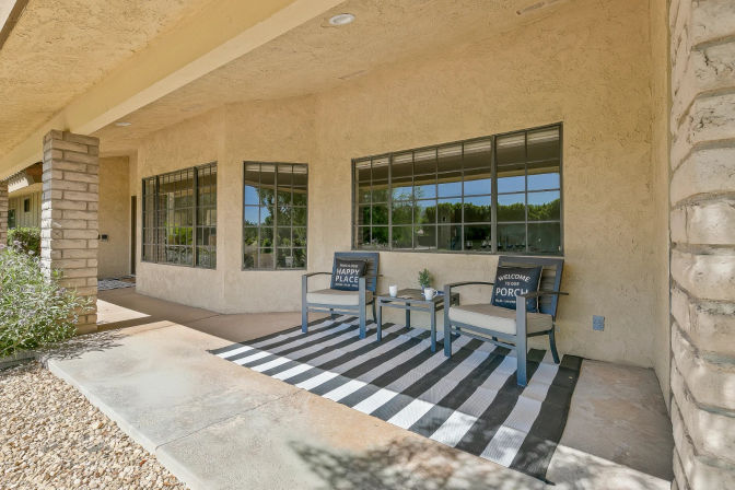 Luxury Desert Oasis + 5BR + Resort Pool and amenities for the Ultimate Bachelorette image 28