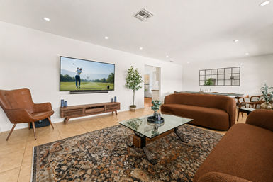 Luxury Desert Oasis + 5BR + Resort Pool and amenities for the Ultimate Bachelorette image 45