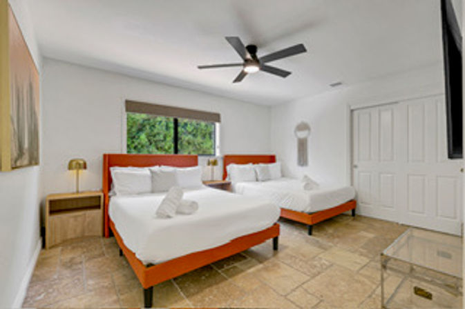 Luxury Desert Oasis + 5BR + Resort Pool and amenities for the Ultimate Bachelorette image 76