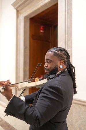 R&B, Hip-Hop Violinist Marvillous Beats image 4