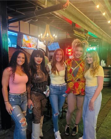 Savannah Drag Queen Bar Crawl: The Ultimate Girls’ Night Out image 25