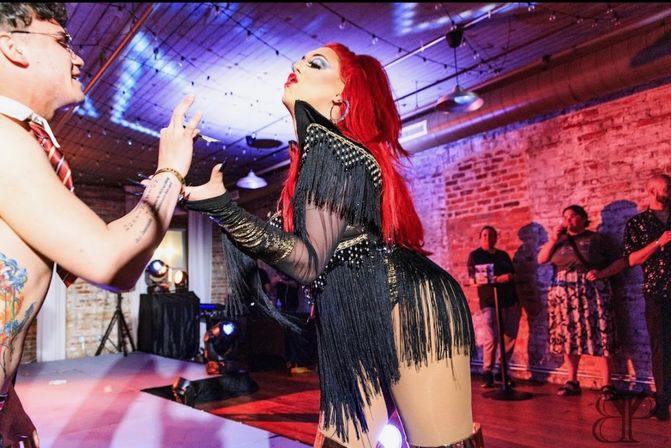 Savannah Drag Queen Bar Crawl: The Ultimate Girls’ Night Out image 7
