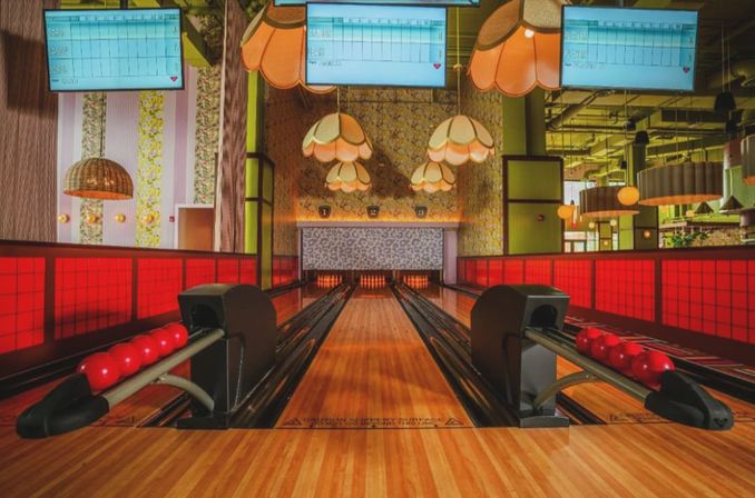 Strike a Vibe: Duckpin Bowling, Cocktails & Celebration at Jaguar Bolera image 5