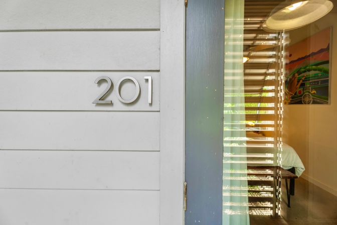 The Moon Bywater: Contemporary Poolside Retreat in Historic Bywater image 25