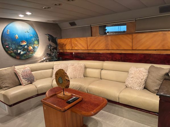 Luxury 62' Yacht Charter I Chicago Lakefront & River Cruises I Up to 12 Guests image 7
