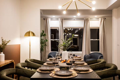 The Jackpot - Sleeps 14, Hot Tub, Cinema, Fire Pit, Game Room, Bar image 9