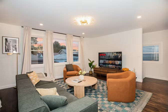 The Jackpot - Sleeps 14, Hot Tub, Cinema, Fire Pit, Game Room, Bar image 17