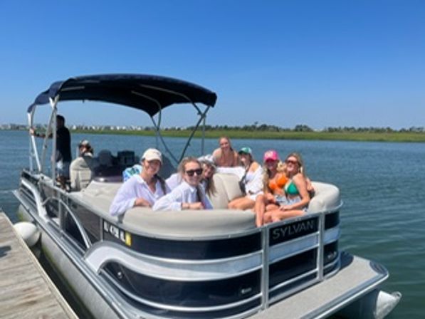 Boat Rental for up to 8 hours with customizable options image 8