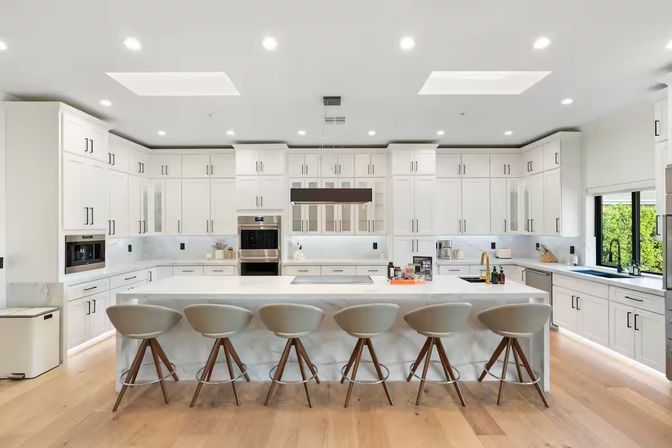 Casa Privada: Minimalist Desert Luxury with Rooftop + Pool + Fire Pit image 15