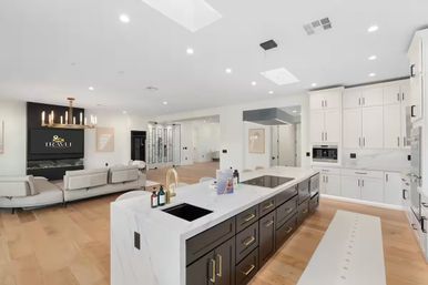 Casa Privada: Minimalist Desert Luxury with Rooftop + Pool + Fire Pit image 18