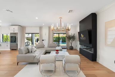 Casa Privada: Minimalist Desert Luxury with Rooftop + Pool + Fire Pit image 8