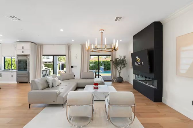 Casa Privada: Minimalist Desert Luxury with Rooftop + Pool + Fire Pit image 8