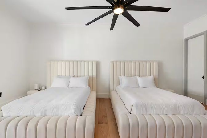 Casa Privada: Minimalist Desert Luxury with Rooftop + Pool + Fire Pit image 29