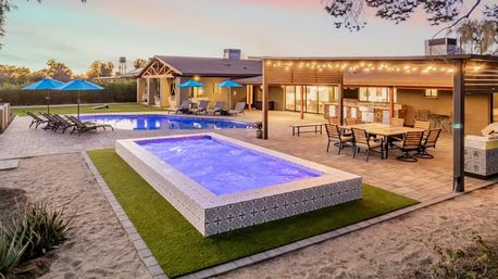 Davenport Ranch: Luxe Estate with Pool, Pickleball + Putting Green image 5