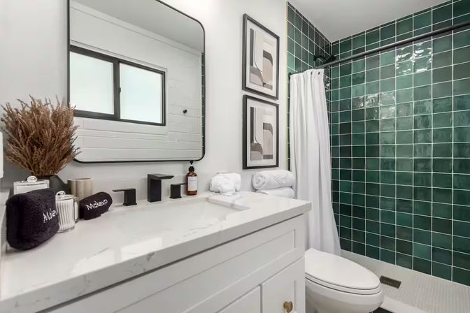 Casa Del Rey: Designer Stay with Private Casita, Pool + Lawn Games image 24