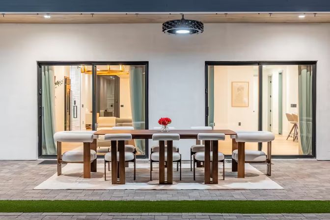 Casa Privada: Minimalist Desert Luxury with Rooftop + Pool + Fire Pit image 48