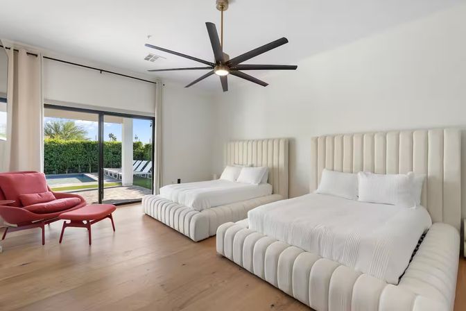 Casa Privada: Minimalist Desert Luxury with Rooftop + Pool + Fire Pit image 31