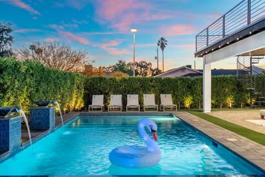 Casa Privada: Minimalist Desert Luxury with Rooftop + Pool + Fire Pit image 51