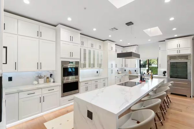 Casa Privada: Minimalist Desert Luxury with Rooftop + Pool + Fire Pit image 17