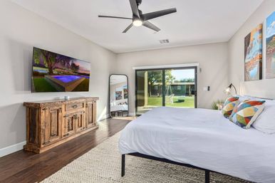 Davenport Ranch: Luxe Estate with Pool, Pickleball + Putting Green image 20