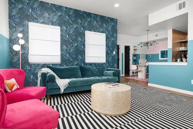 Jolene After Midnight: Taylor & Dolly Inspired 4BR Stay on the Guadalupe River - New Braunfels, Texas image 11