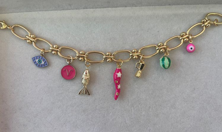 Mobile Charm Bar Party: Design Your Own Jewelry Experience image 7