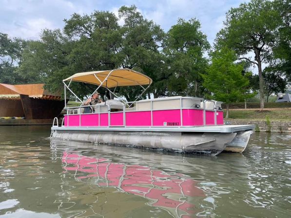 Lake Travis Party Boat Rentals image 19