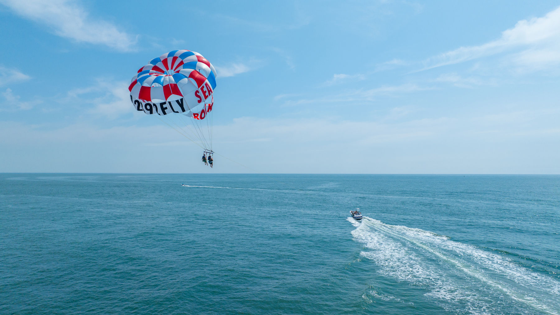 Ocean City Parasailing Tour: Soar Hundreds of Feet Over the Beach image 3