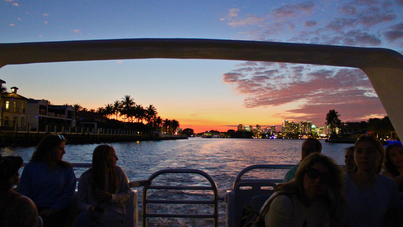 Fort Lauderdale Dinner Cruise & Intracoastal Tour with Sea Rocket image 24