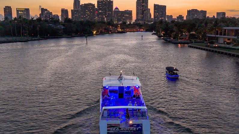 Fort Lauderdale Sunset Cruise with Sea Rocket: Toast to Golden Hour on the Water image 11