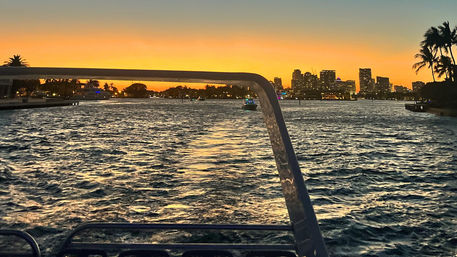 Fort Lauderdale Dinner Cruise & Intracoastal Tour with Sea Rocket image 11