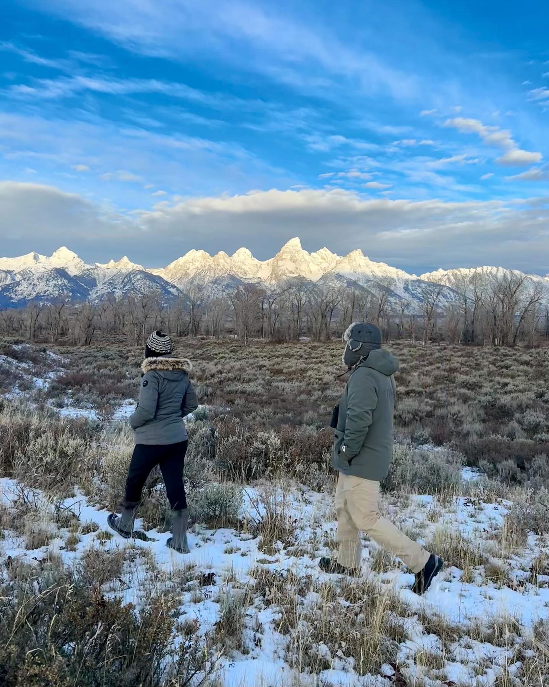 Jackson Hole Winter Wildlife Tour with Experts Local Guides image 1