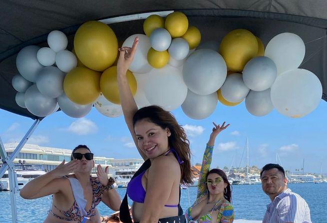 OC Boat Rentals Cruise Newport Beach in Style image 5
