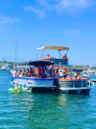 OC Boat Rentals Cruise Newport Beach in Style image 8