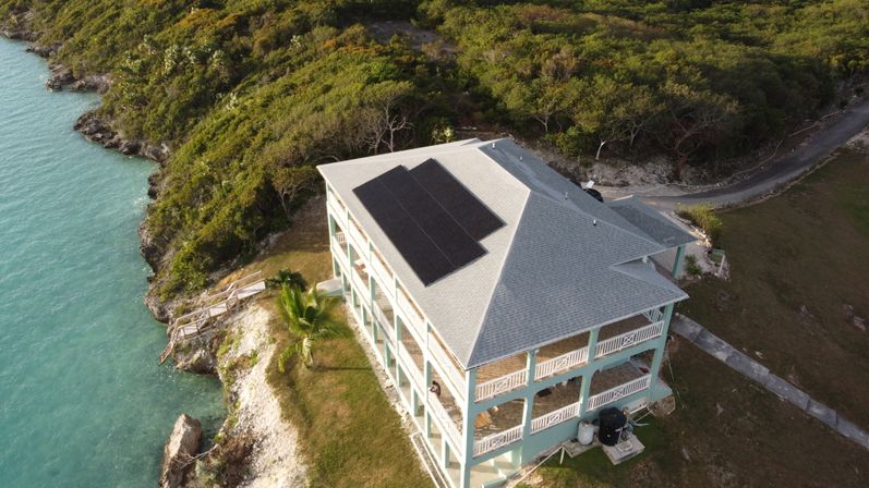 Ole Ike Bay -Exuma Bahamas - Ocean Views, Private Beach, Dock, Pickleball and Watersports Activities image 7