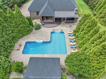 Mount Juliet Luxury Estate w Pool image 57