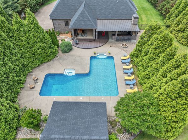 Mount Juliet Luxury Estate w Pool image 57